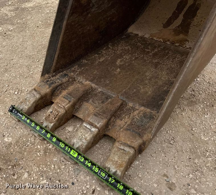 image for item ED5673 2012 Case 580 Super N backhoe