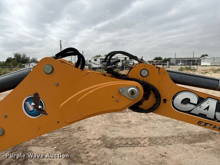 image for item ED5673 2012 Case 580 Super N backhoe