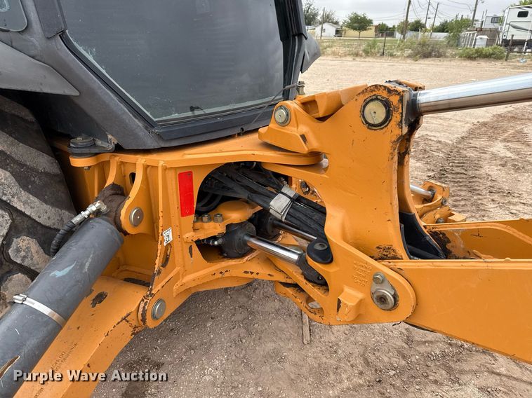 image for item ED5673 2012 Case 580 Super N backhoe