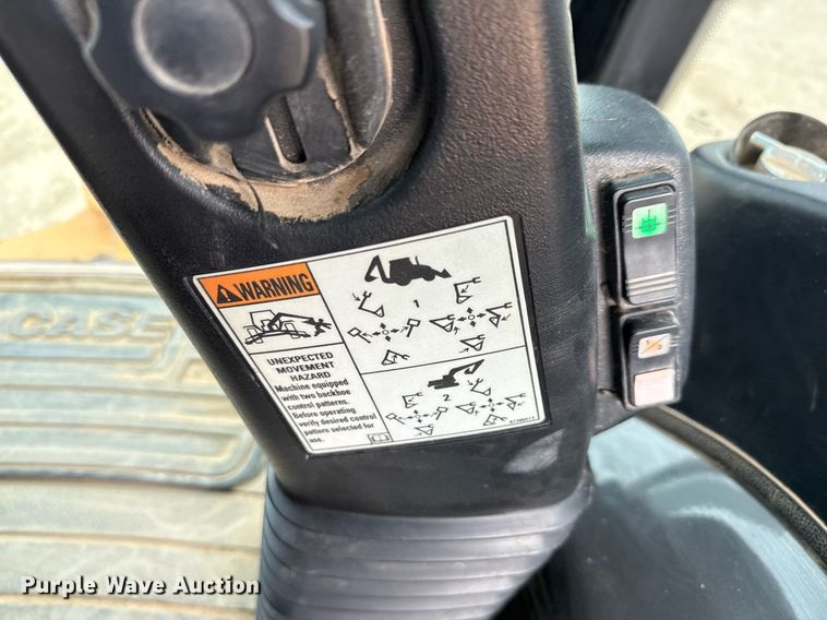 image for item ED5673 2012 Case 580 Super N backhoe