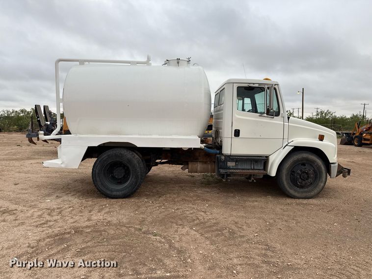 image for item ED5674 1999 Freightliner FL60 water truck