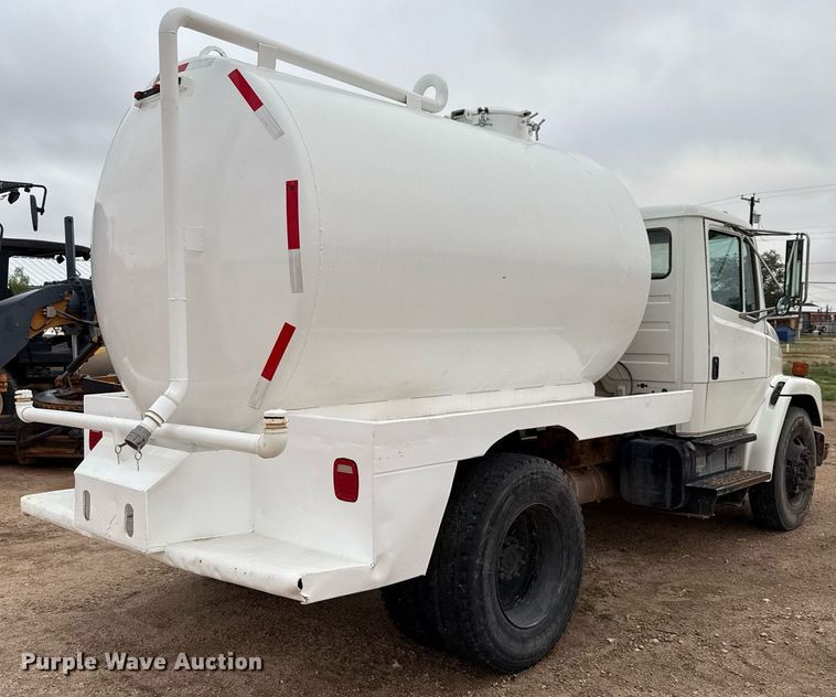 image for item ED5674 1999 Freightliner FL60 water truck