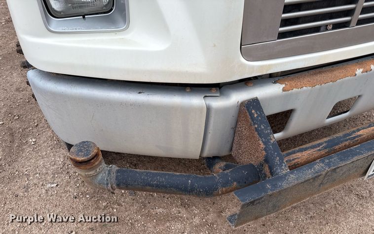 image for item ED5674 1999 Freightliner FL60 water truck