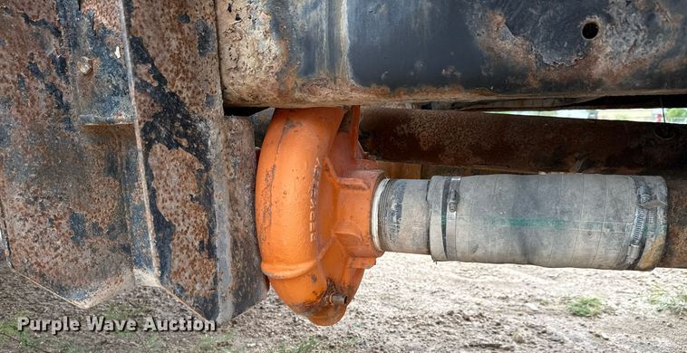 image for item ED5674 1999 Freightliner FL60 water truck