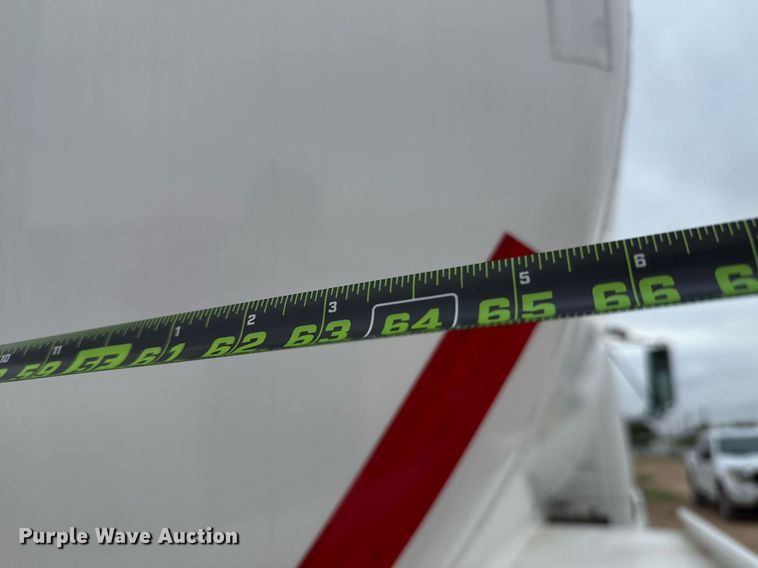 image for item ED5674 1999 Freightliner FL60 water truck