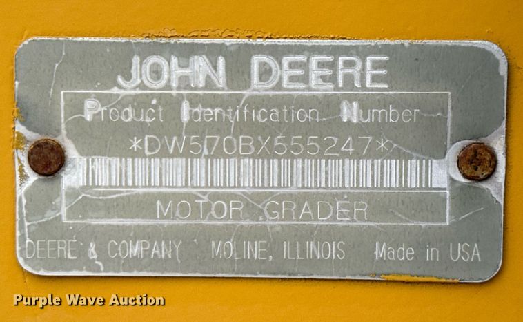 image for item ED5675 1996 John Deere 570B motor grader