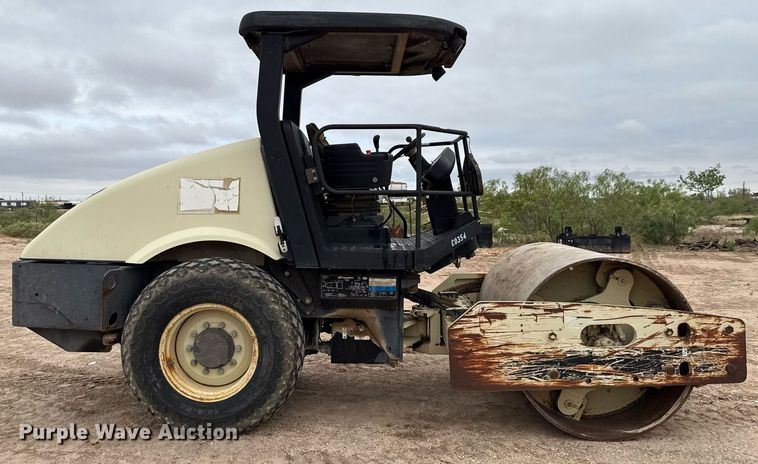 image for item ED5676 2004 Ingersoll-Rand SD-77DX TF single drum vibratory roller