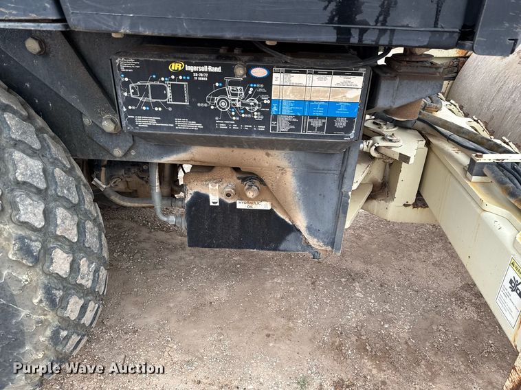 image for item ED5676 2004 Ingersoll-Rand SD-77DX TF single drum vibratory roller