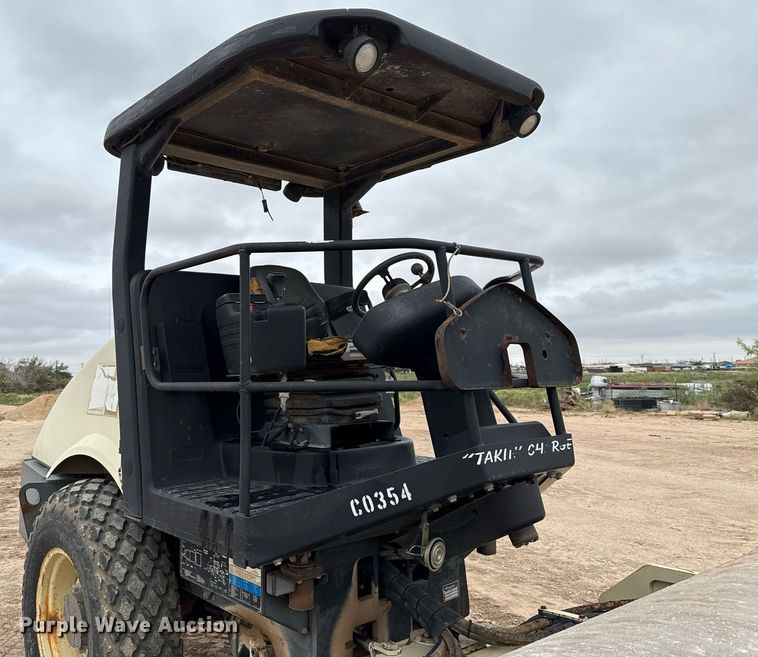 image for item ED5676 2004 Ingersoll-Rand SD-77DX TF single drum vibratory roller