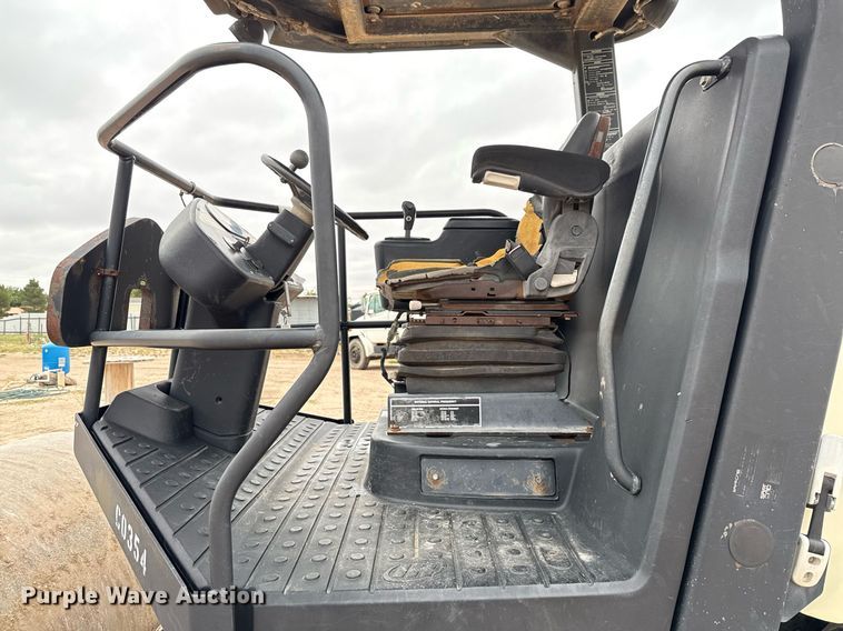 image for item ED5676 2004 Ingersoll-Rand SD-77DX TF single drum vibratory roller