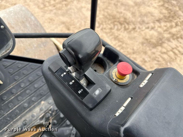 image for item ED5676 2004 Ingersoll-Rand SD-77DX TF single drum vibratory roller