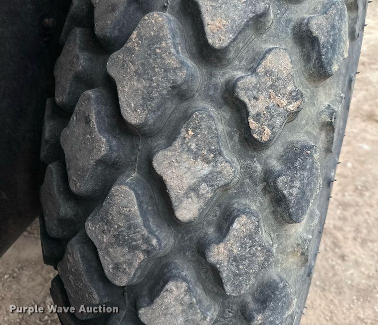 image for item ED5676 2004 Ingersoll-Rand SD-77DX TF single drum vibratory roller