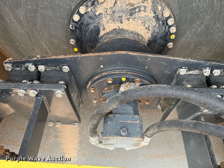 image for item ED5677 2017 Bomag BW211 DH-5 single drum vibratory roller