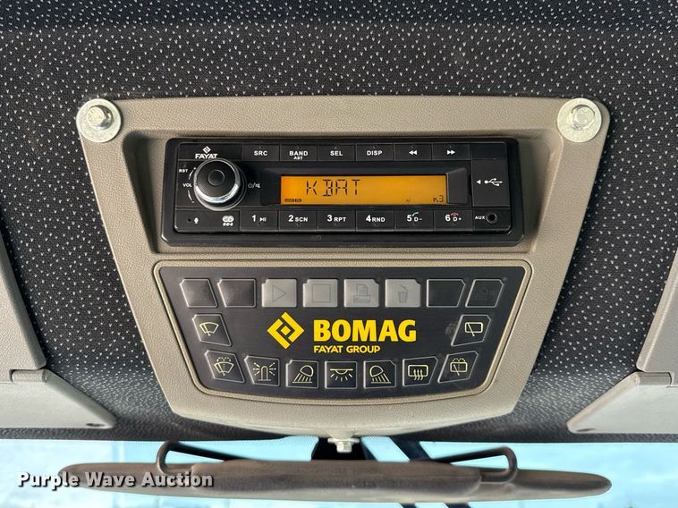 image for item ED5677 2017 Bomag BW211 DH-5 single drum vibratory roller