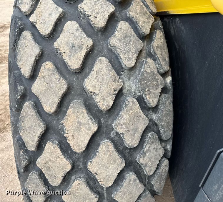 image for item ED5677 2017 Bomag BW211 DH-5 single drum vibratory roller