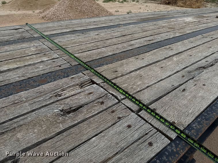 image for item ED5679 2014 Kaufman drop deck equipment trailer