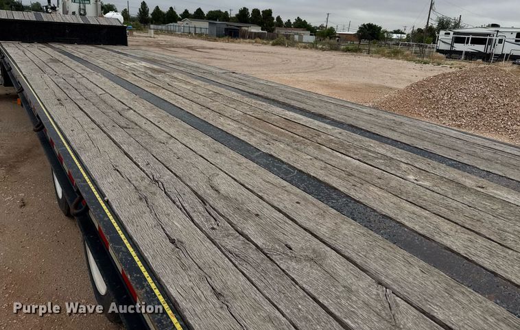 image for item ED5679 2014 Kaufman drop deck equipment trailer