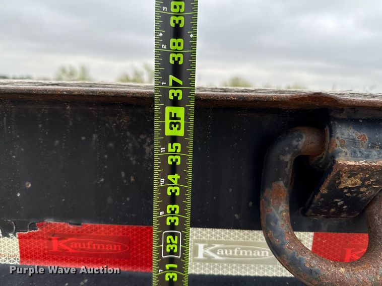image for item ED5679 2014 Kaufman drop deck equipment trailer