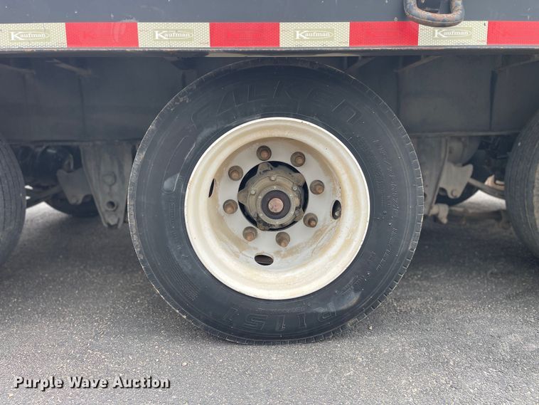 image for item ED5679 2014 Kaufman drop deck equipment trailer