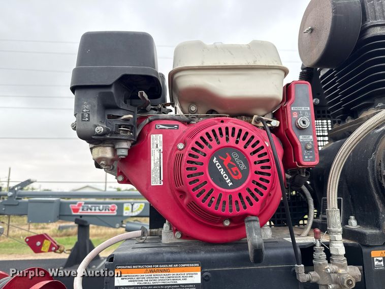 image for item ED5681 2019 Ford F350 Super Duty XL Crew Cab utility bed pickup truck