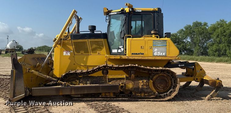 image for item ED5715 2019 Komatsu D65EX-18 dozer