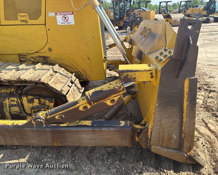 image for item ED5715 2019 Komatsu D65EX-18 dozer