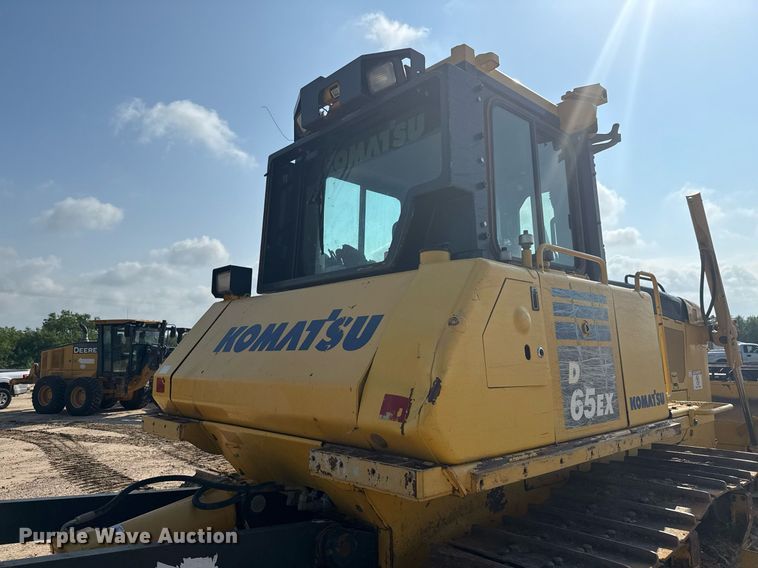 image for item ED5715 2019 Komatsu D65EX-18 dozer
