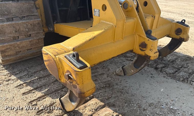 image for item ED5715 2019 Komatsu D65EX-18 dozer