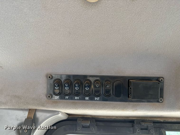 image for item ED5715 2019 Komatsu D65EX-18 dozer