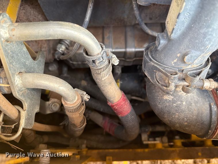 image for item ED5715 2019 Komatsu D65EX-18 dozer