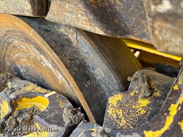 image for item ED5715 2019 Komatsu D65EX-18 dozer