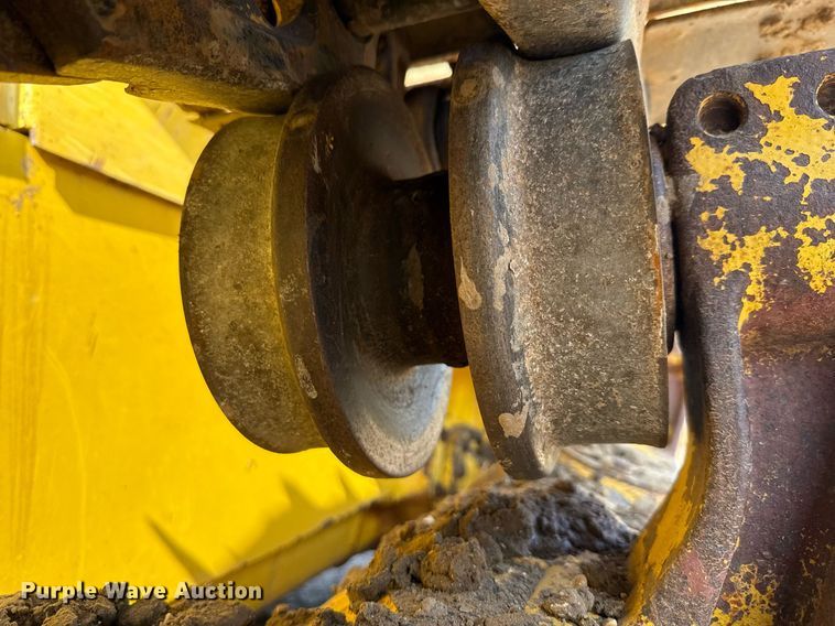 image for item ED5715 2019 Komatsu D65EX-18 dozer