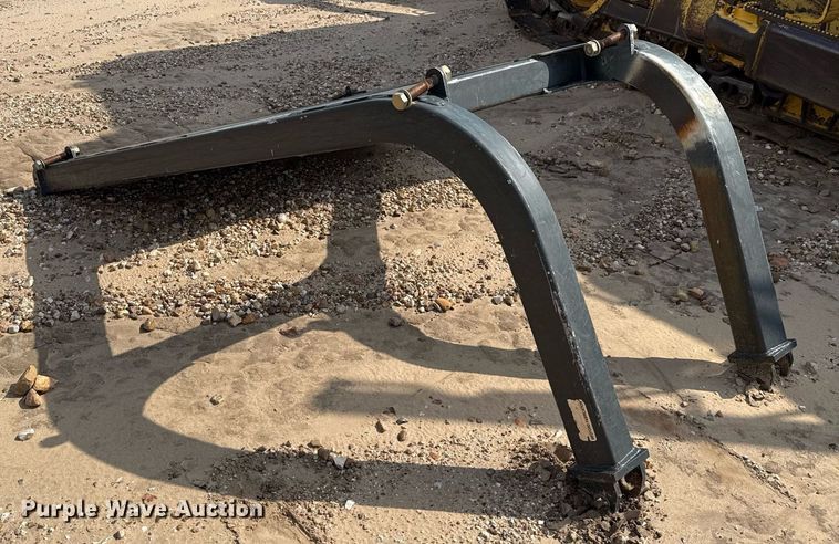 image for item ED5715 2019 Komatsu D65EX-18 dozer