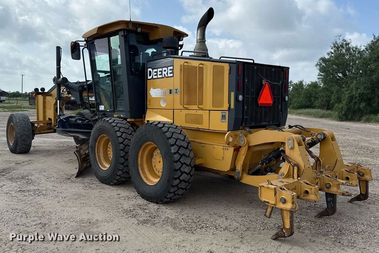 image for item ED5716 2012 John Deere 672G motor grader