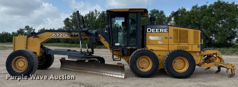 image for item ED5716 2012 John Deere 672G motor grader