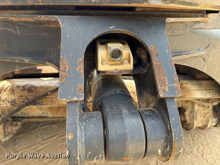 image for item ED5716 2012 John Deere 672G motor grader