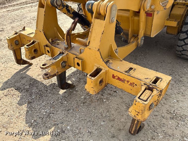 image for item ED5716 2012 John Deere 672G motor grader