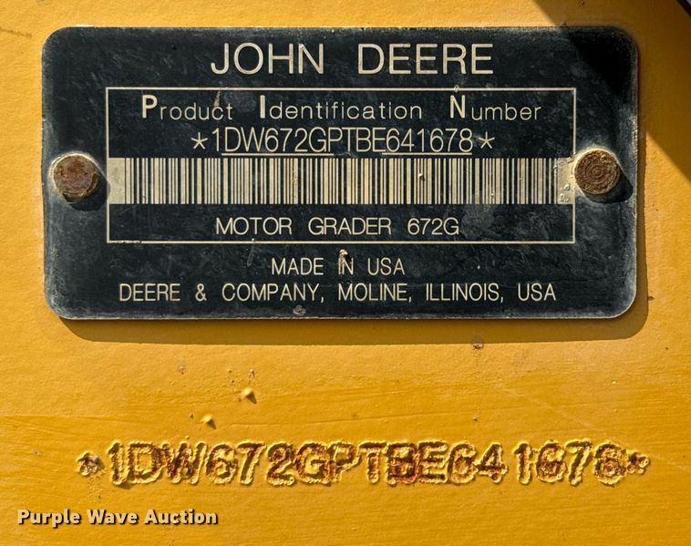 image for item ED5716 2012 John Deere 672G motor grader