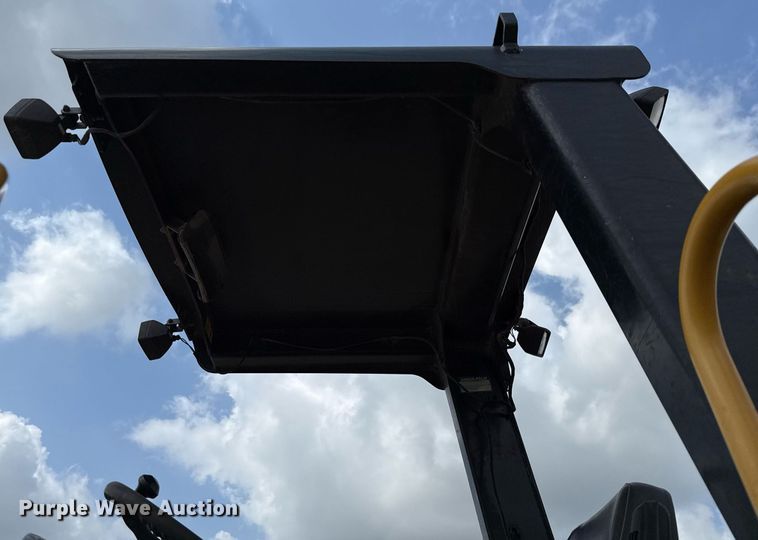 image for item ED5717 2007 Caterpillar CS-533E single drum vibratory roller