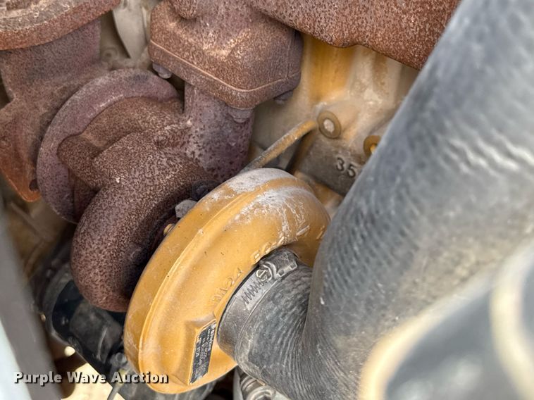 image for item ED5717 2007 Caterpillar CS-533E single drum vibratory roller