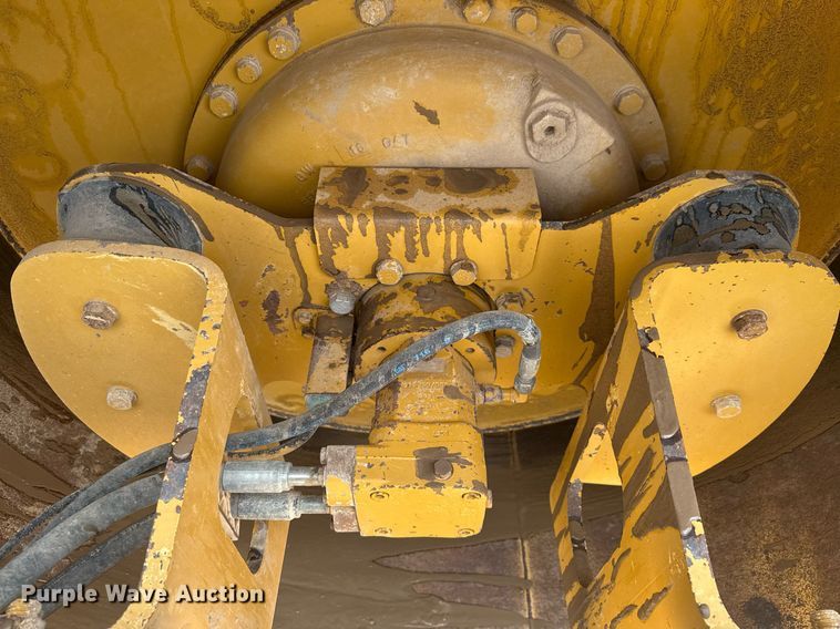 image for item ED5718 2007 Caterpillar CS-533E single drum vibratory roller