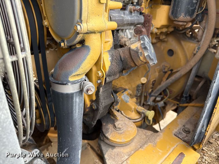 image for item ED5718 2007 Caterpillar CS-533E single drum vibratory roller