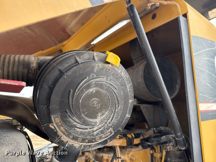 image for item ED5718 2007 Caterpillar CS-533E single drum vibratory roller