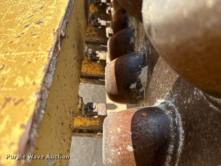 image for item ED5719 2005 Caterpillar CP-563E single drum vibratory roller