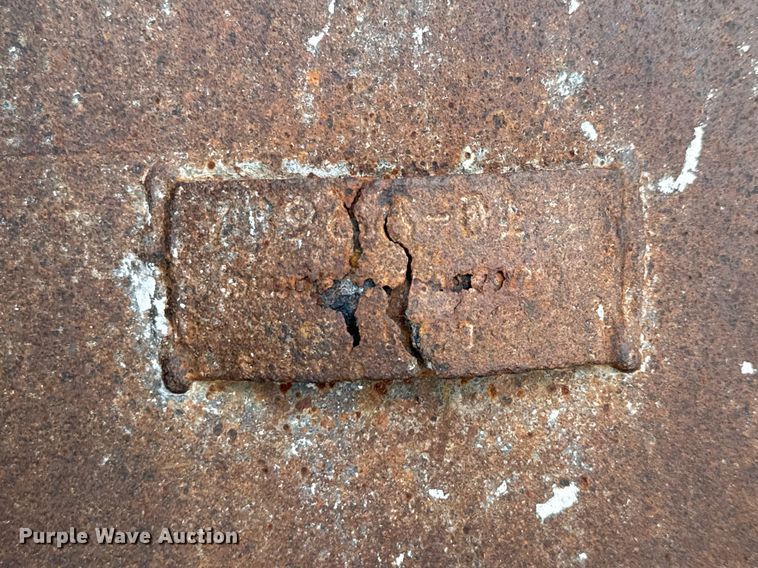 image for item ED5720 2012 John Deere 250G LC excavator