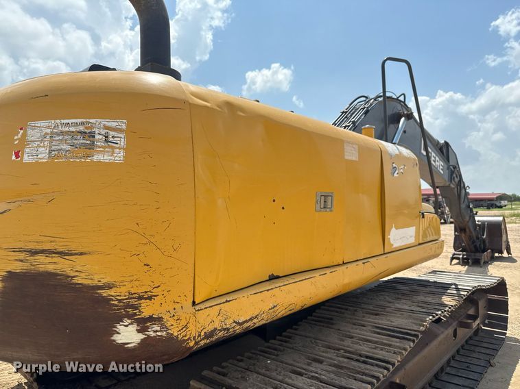 image for item ED5720 2012 John Deere 250G LC excavator