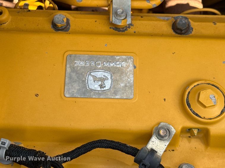 image for item ED5720 2012 John Deere 250G LC excavator