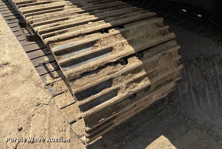 image for item ED5720 2012 John Deere 250G LC excavator