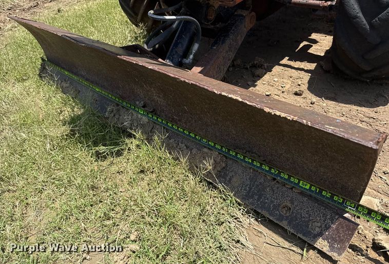 image for item ED5722 2004 Ditch Witch RT40 trencher