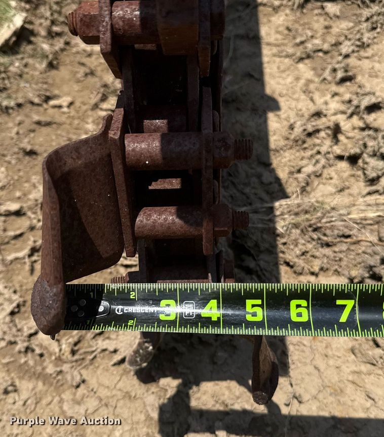 image for item ED5722 2004 Ditch Witch RT40 trencher